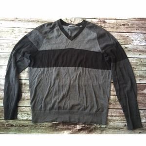 Vince longsleeve v neck super soft