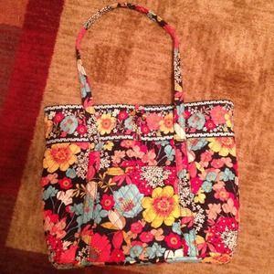 Vera Bradley "Vera Tote"