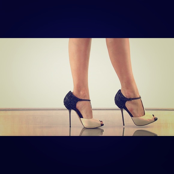 Sam Edelman Scarlet Pumps Size 9.5 in Black/Ivory