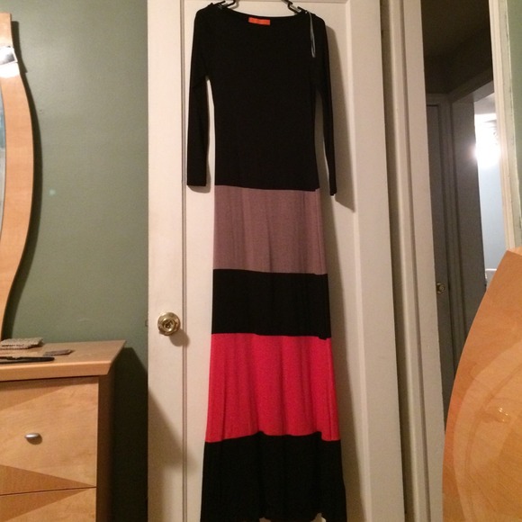 Long sleeve maxi dress