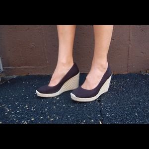 Brand new wedges💝