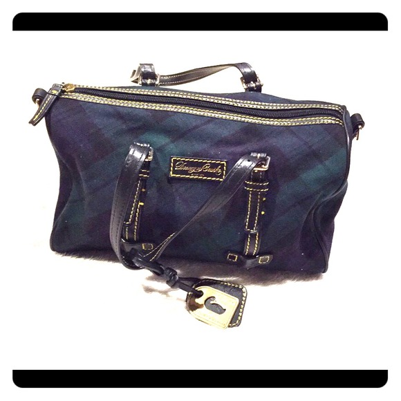 Dooney & Bourke Satchel (Great Winter Handbag) - Picture 1 of 4