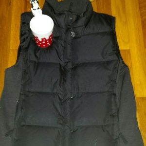 Winter puffer vest gap on hold