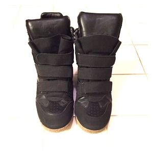 Sneaker Boots