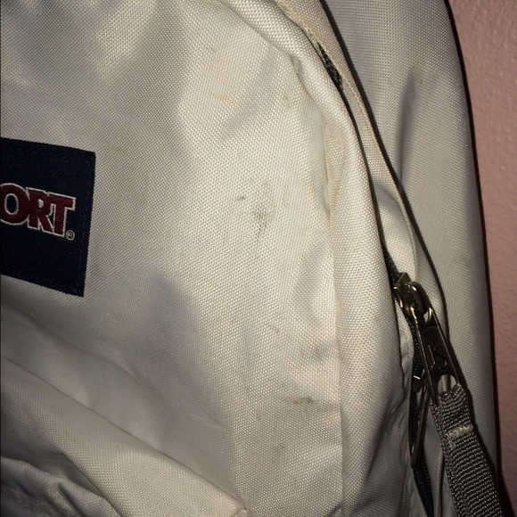 TRADED 🌸 - Picture 2 of 4