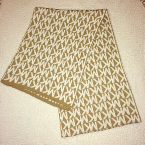 Authentic Michael Kors scarf