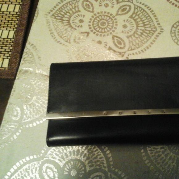 Guess Wallet