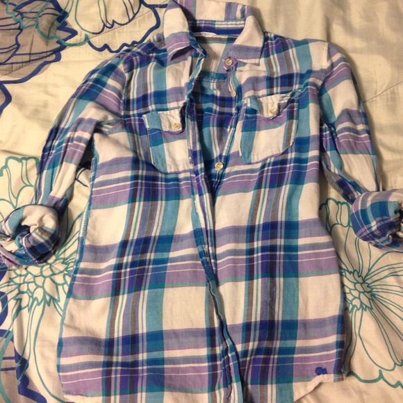 Cute Aeropostale plaid shirt!