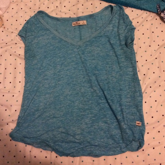 Hollister shirt