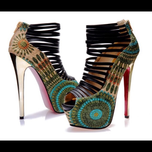 6" Roman Straps Open Toe Peacock Platform Pumps