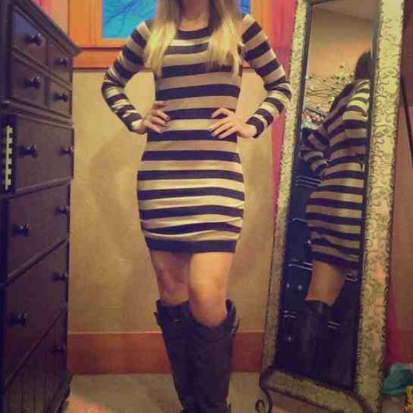 Brown Stripe Fitted Sweater Dress - Picture 4 of 4