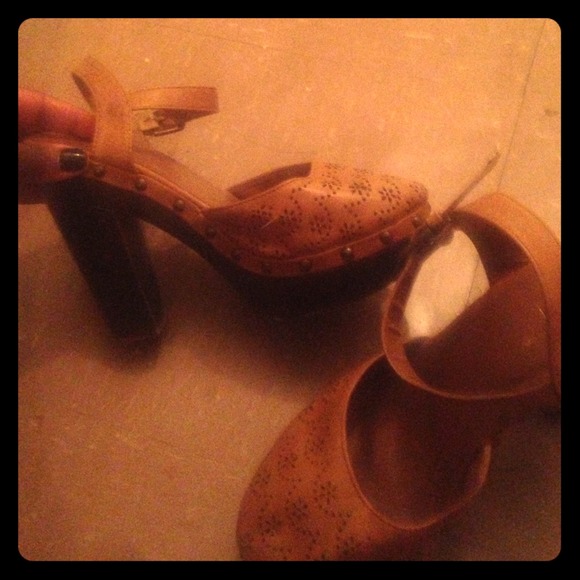 4" clog heals