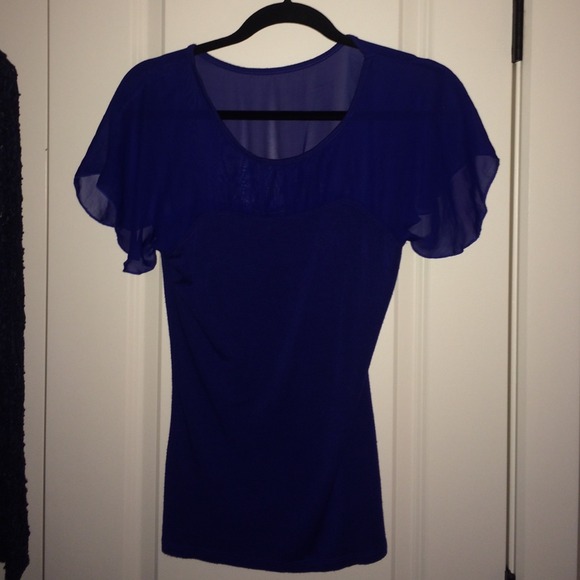 Chiffon blue top