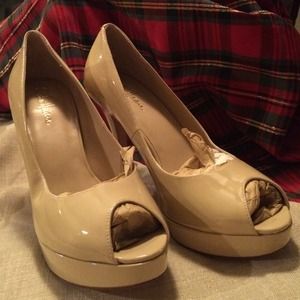 Cole Haan nude pump