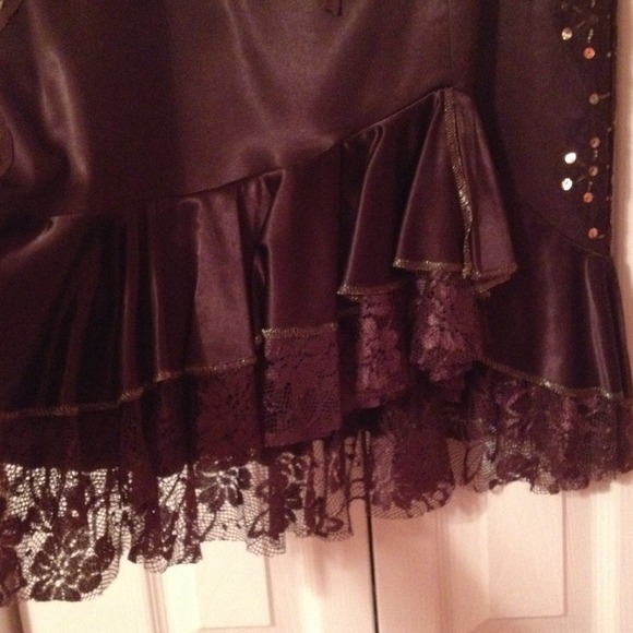 Skirt - Picture 2 of 4