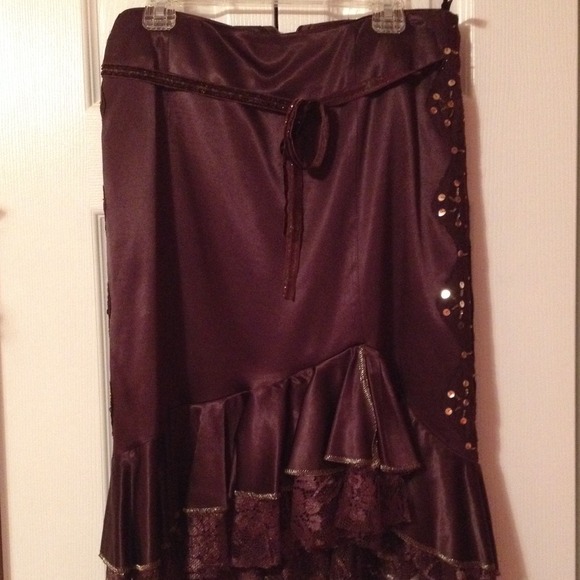 Skirt - Picture 4 of 4