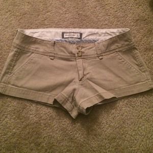 Abercrombie & Fitch khaki shorts