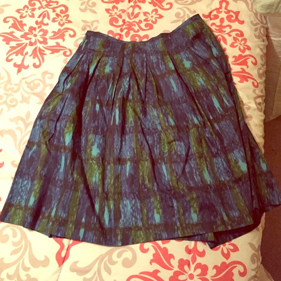 Midi skirt