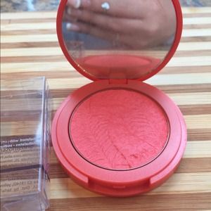 Tarte Amazonian Clay 12hr Blush Pretty Coral Pink