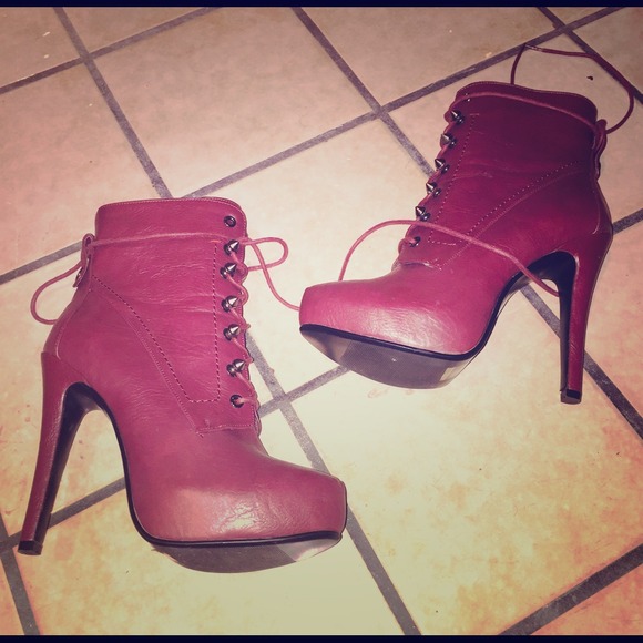 Burgandy booties