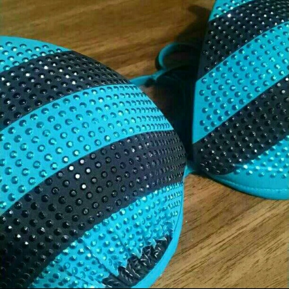 ❌❌❌SOLD ON MERCARI❌❌❌ - Picture 3 of 4