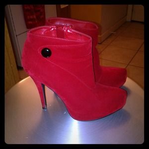 Red Booties❤️