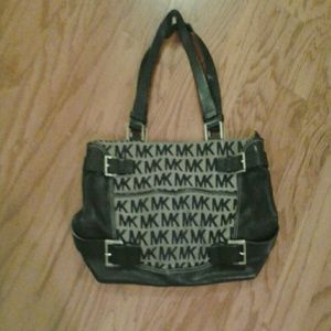 Black and grey Michael Kors Handbag- FINAL PRICE