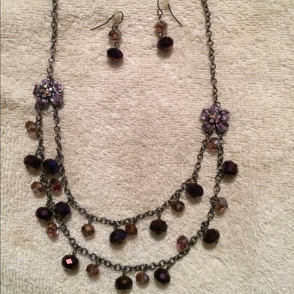 Necklace and earring set - Picture 1 of 2