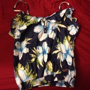 Hollister top
