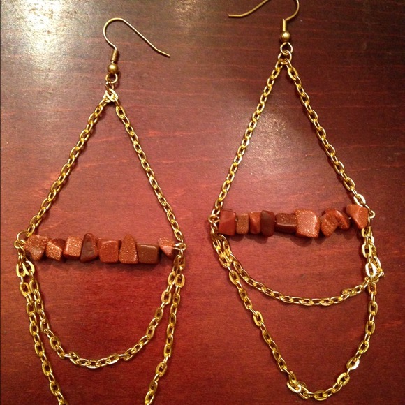 Chandelier earrings