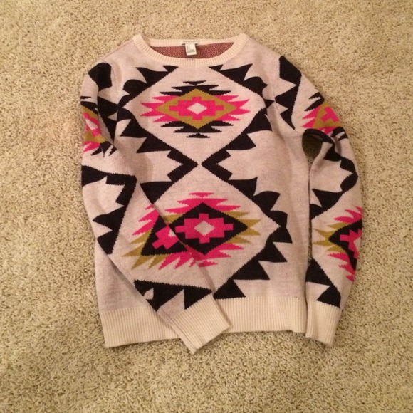 Aztec print sweater