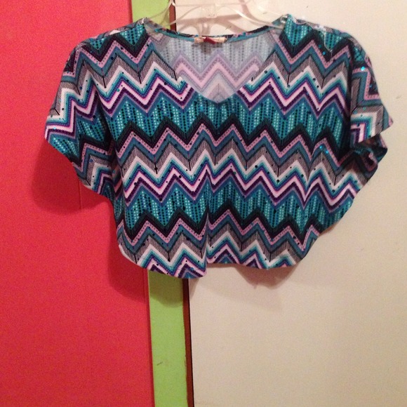 V neck crop top