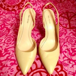 Pour la Victoire Wedge