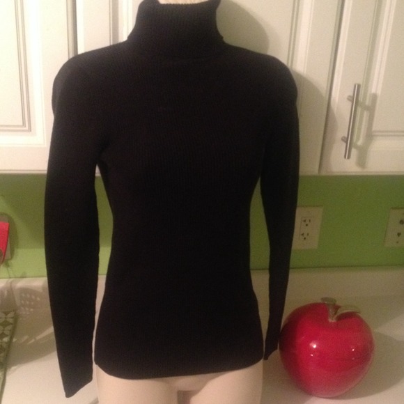 Victoria's Secret MODA International Turtleneck