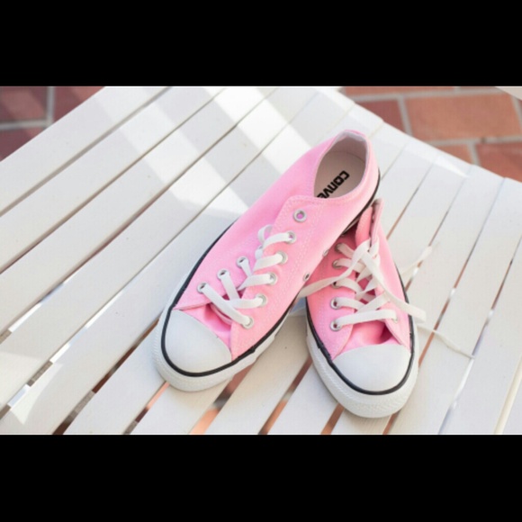 Cotton candy pink converse