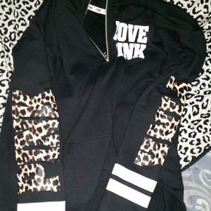 Vs leopard sweatshirt