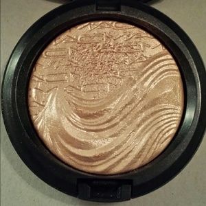 Limited Edition Mac skinfinish. Whisper of guilt