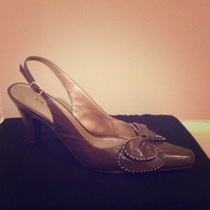 Stacy Adams Brown Heels
