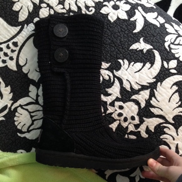 Black UGG boots