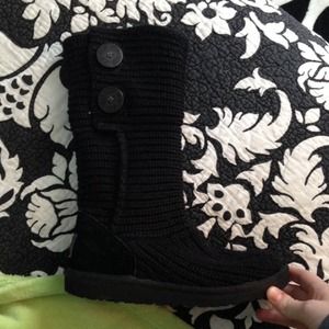 Black UGG boots