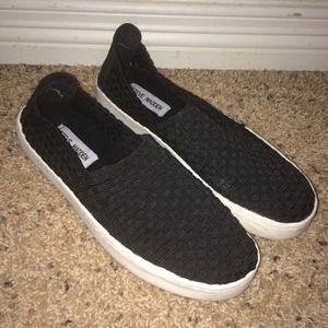 Steve Madden "EX" slip on sneakers
