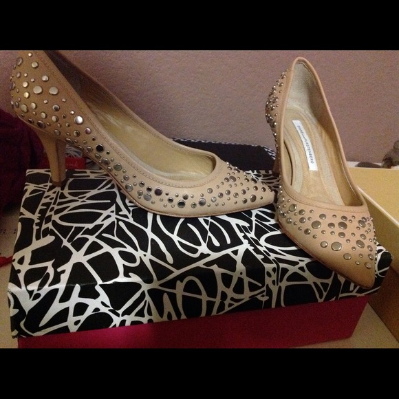 Diane von Furstenberg Antion Studded Pump, Nude