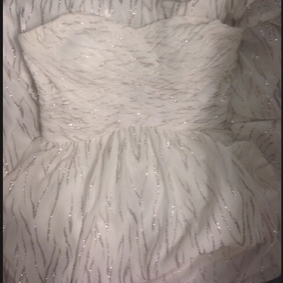 • Strapless Gown •