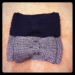 Navy blue and grey bow ear warmer