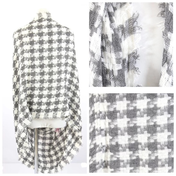Gray & White Soft Houndstooth Infinity Scarf - Picture 3 of 4