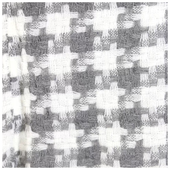 Gray & White Soft Houndstooth Infinity Scarf - Picture 4 of 4