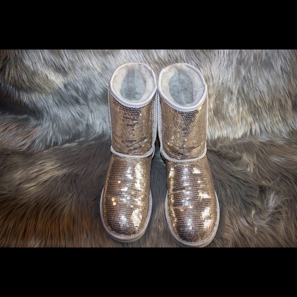 SOLD - Picture 2 of 3