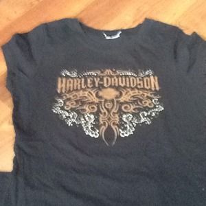 💯Harley -Davidson shirt