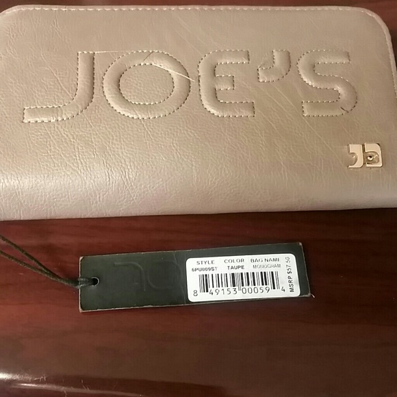 Wallet - Picture 2 of 2