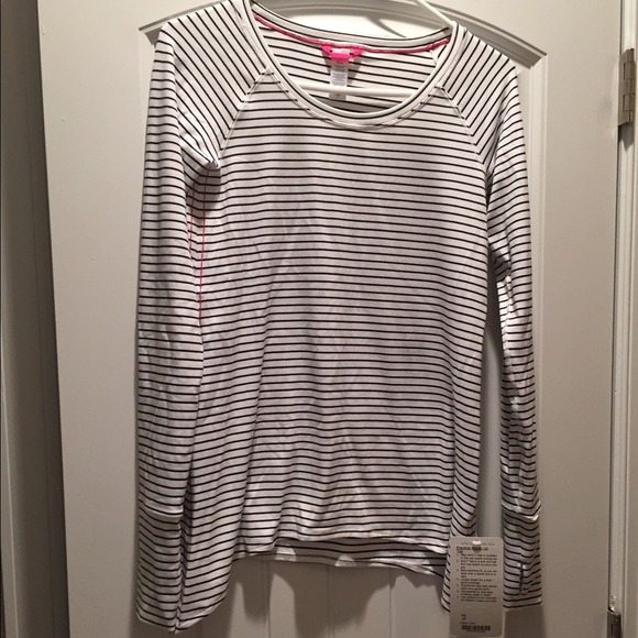 NWT Ivivva post practice LS (lulu sz 6)